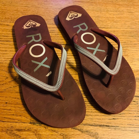 Red Roxy Flip Flops - Picture 2 of 5
